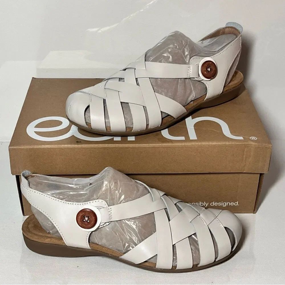 Earth Belita Leather Fisherman Sandals